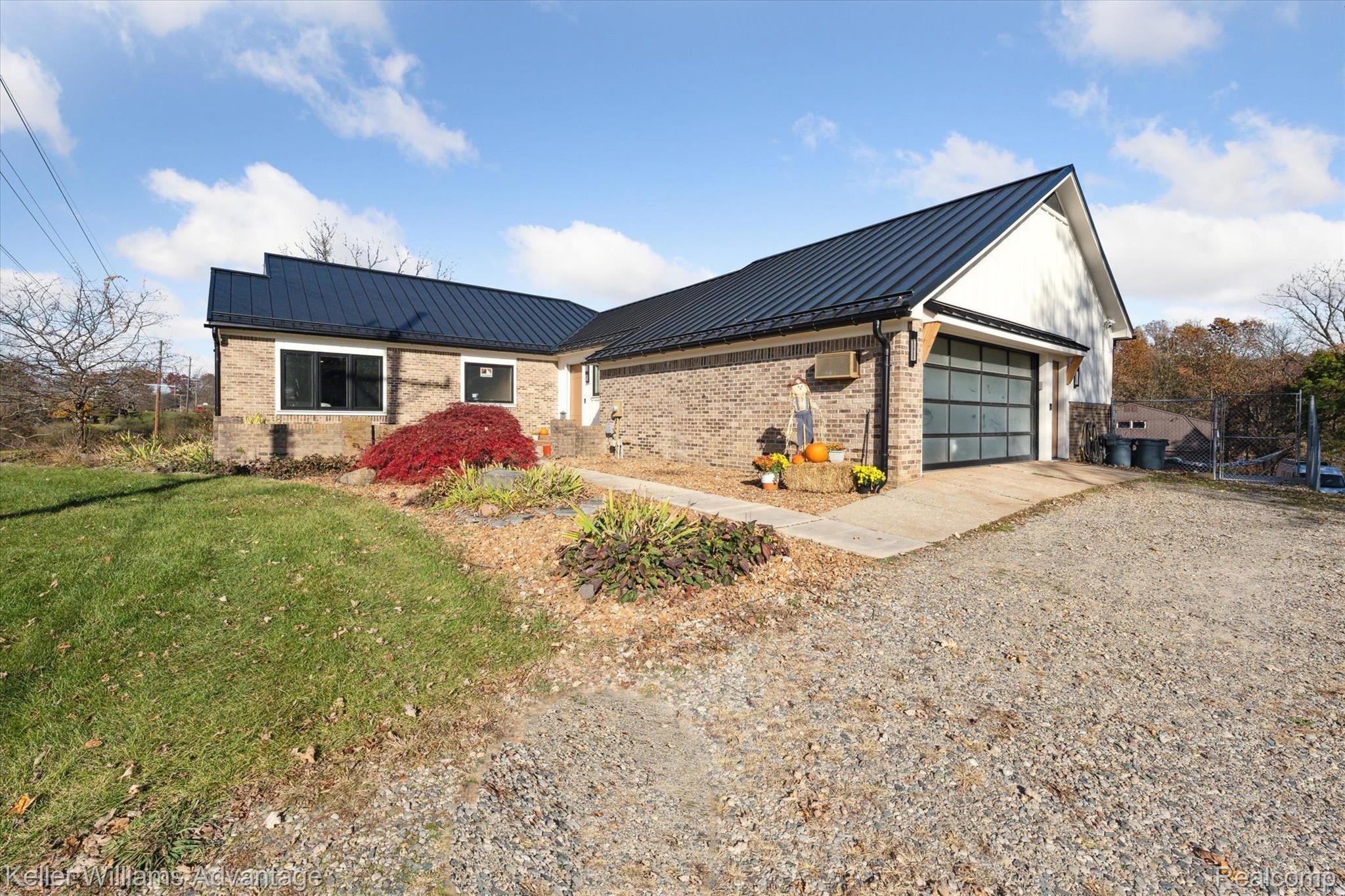 8299 Pinckney Road Pinckney, MI 48169 - Photo 1 of 45 Gallery Image 1