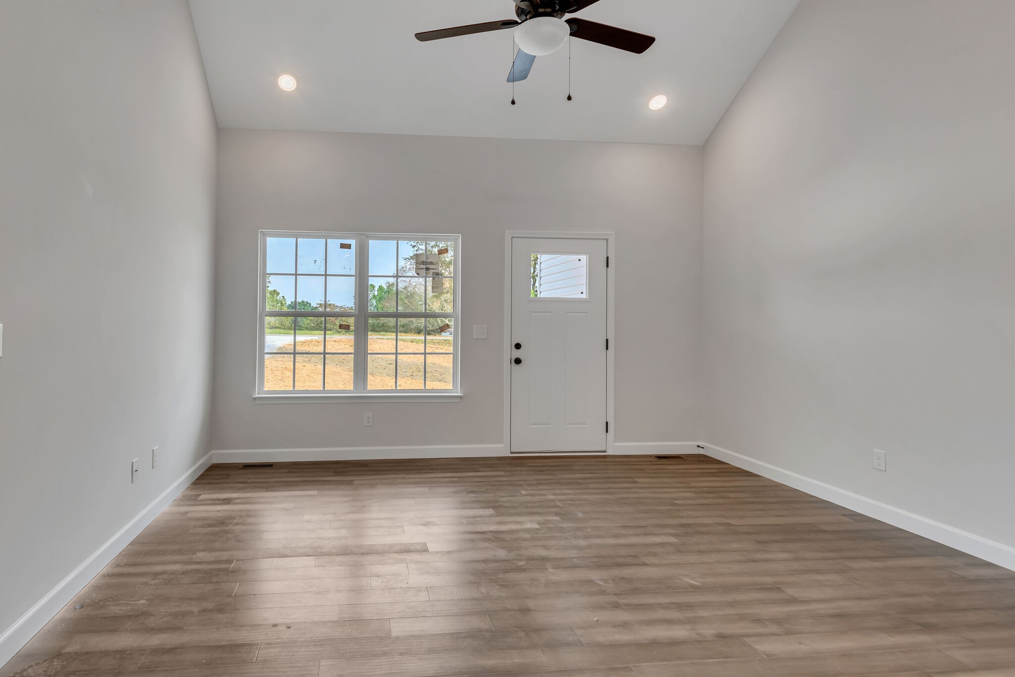 1030 Promise Land Road Charlotte, TN 37036 - Photo 11 of 36 Gallery Image 11