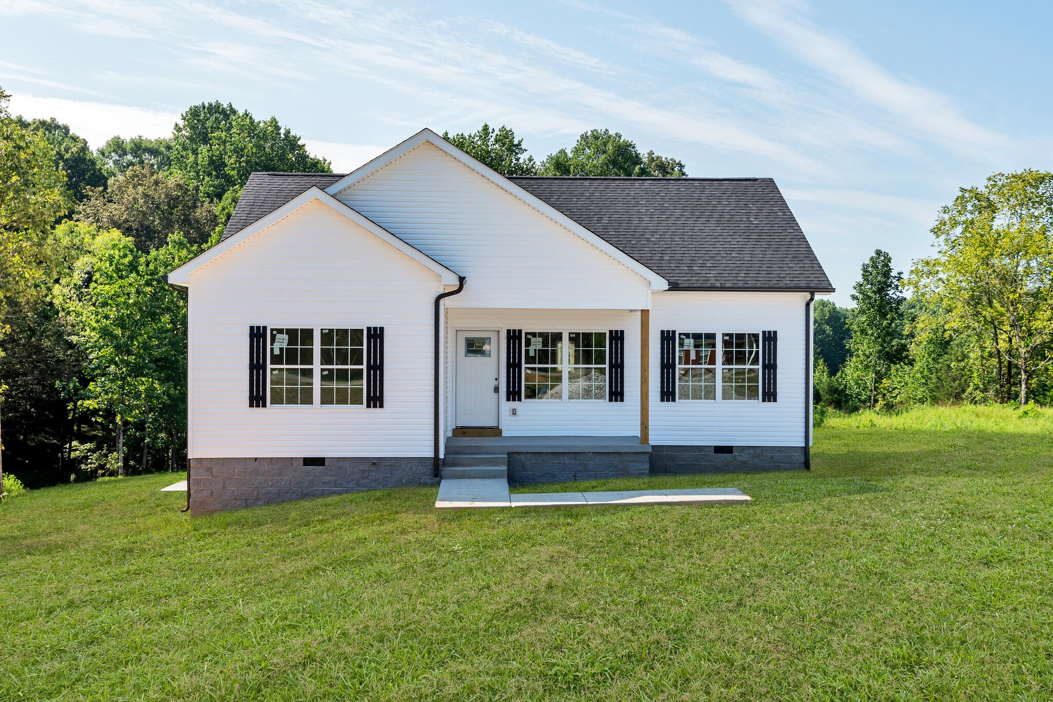 1030 Promise Land Road Charlotte, TN 37036 - Photo 2 of 36 Gallery Image 2