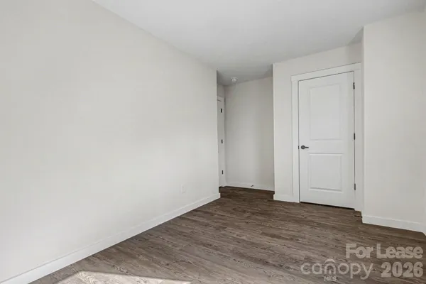 $1,750 | 104 10th Avenue Southeast, Hickory, NC 28602