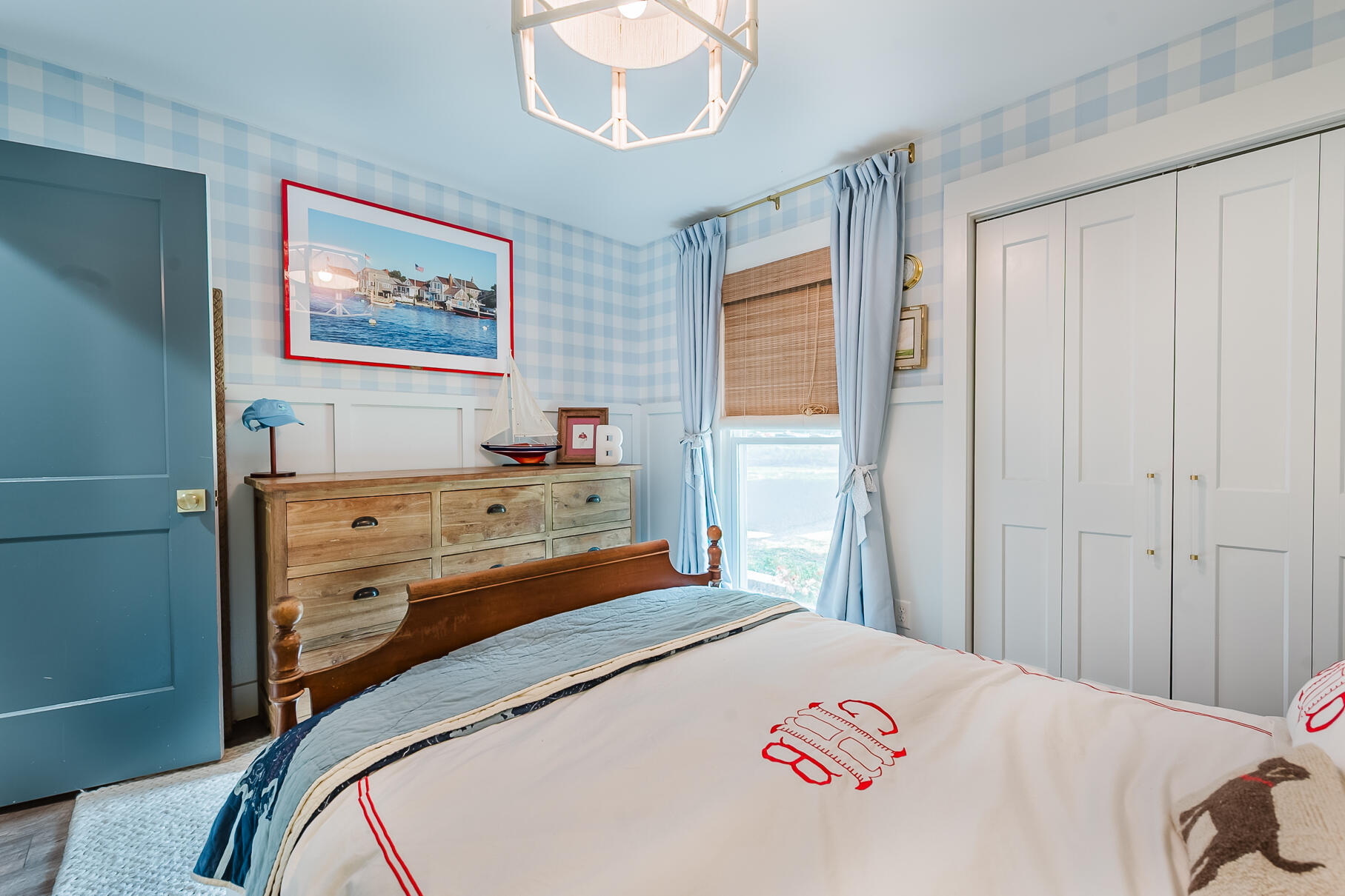 1285 Old Colony Road Mount Pleasant, SC 29464 - Photo 26 of 42 2nd bedroom