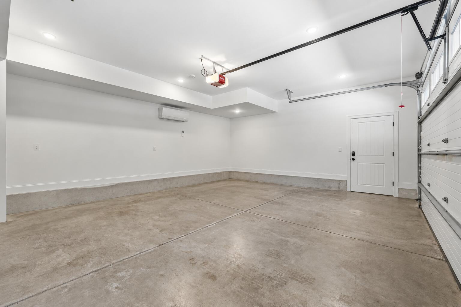 23 Greenleaf Parsons Road York, ME 03902 - Photo 29 of 32 Bright Minimalist Garage Interior