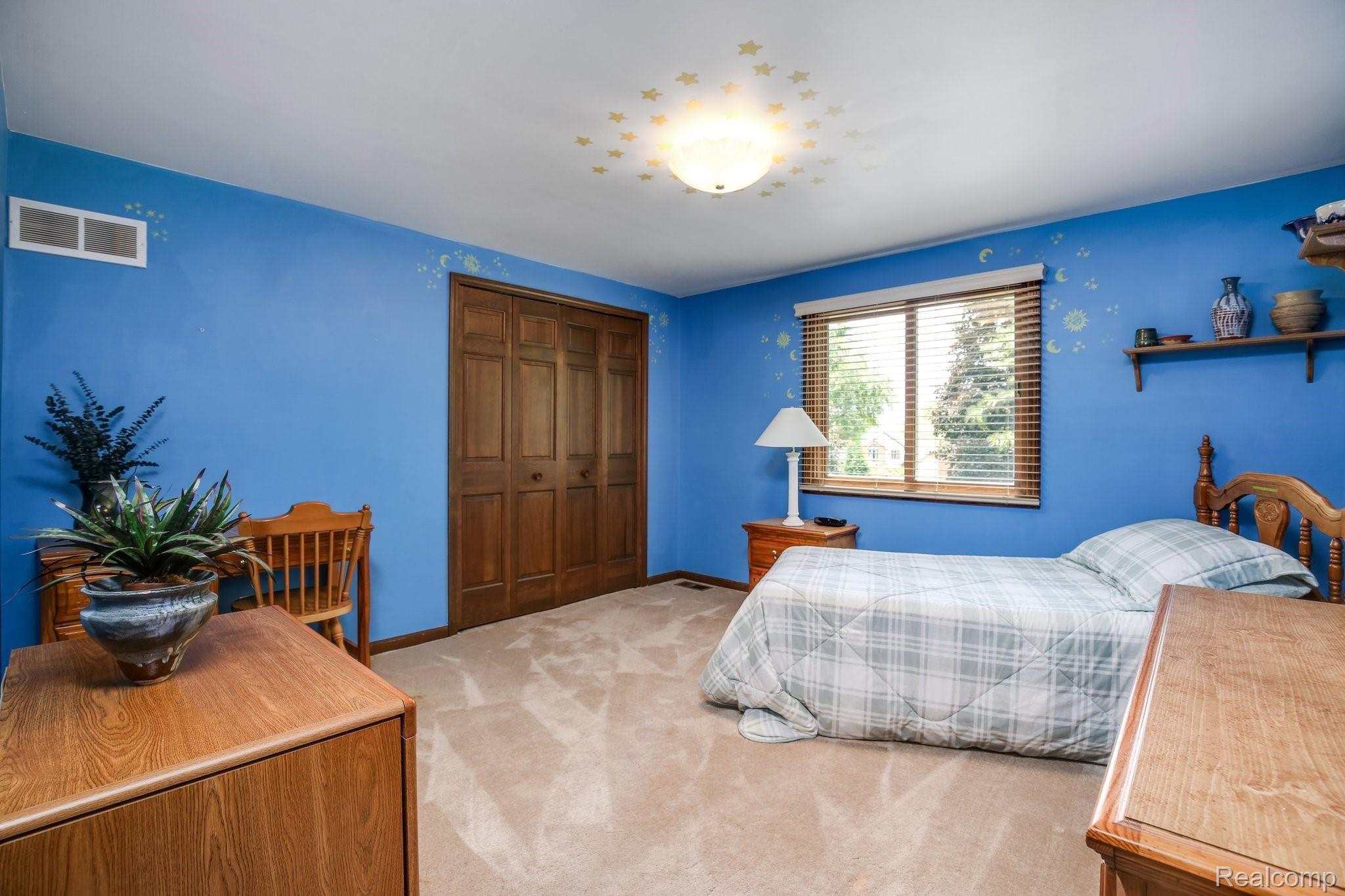 3427 Summit Ridge Drive Rochester, MI 48306 - Photo 23 of 30 Bedroom #4
