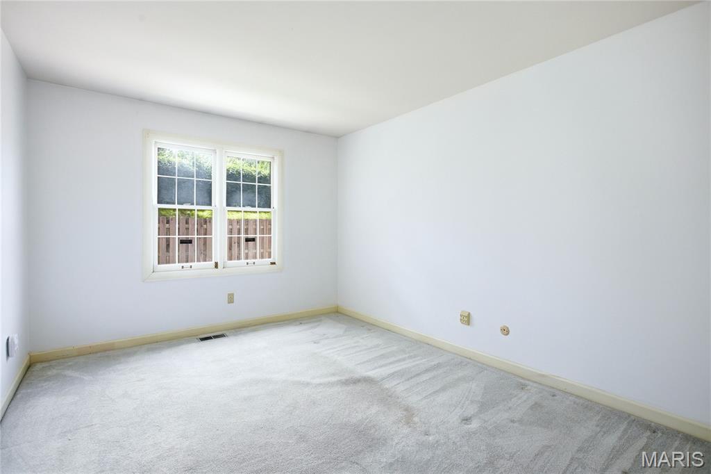 2477 Baxton Way Chesterfield, MO 63017 - Photo 18 of 26