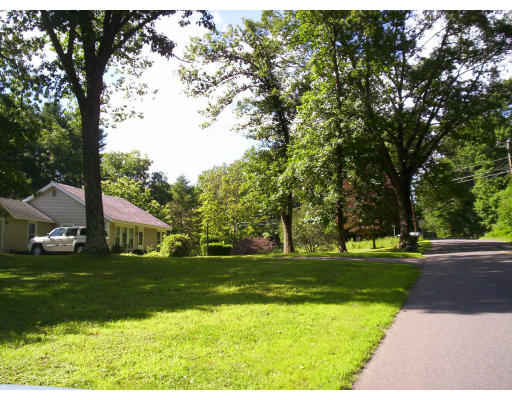 212 Adams Road Greenfield, MA 01301 - Photo 3 of 4 Gallery Image 3