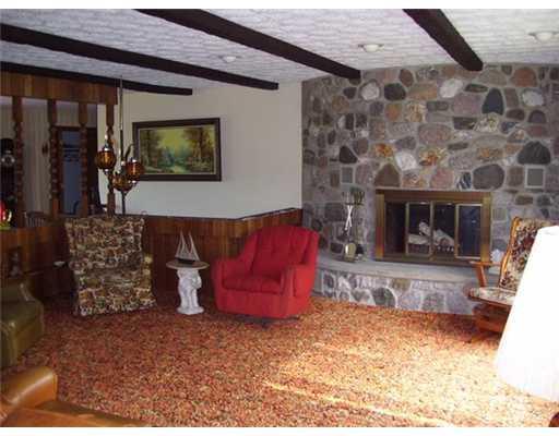 364 Caribou Road Fort Kent, ME 04743 - Photo 9 of 21 Living Room.