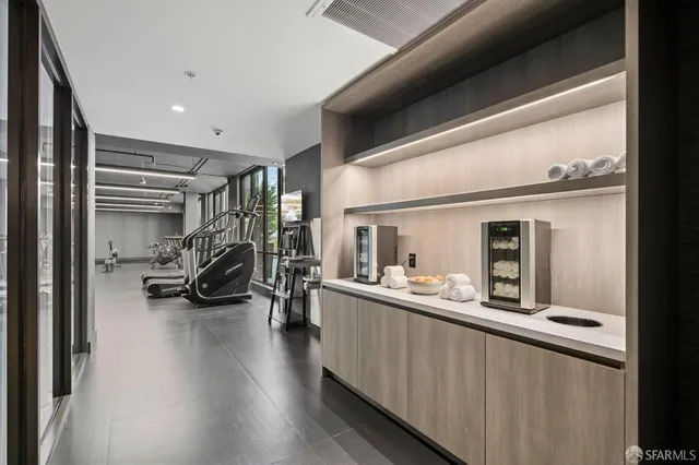 $940,000 | 1 Bristol Court, Unit 422, San Francisco, CA 94130