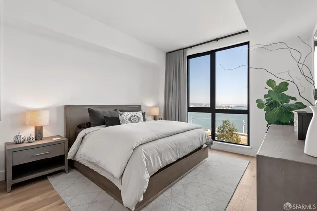 $940,000 | 1 Bristol Court, Unit 422, San Francisco, CA 94130