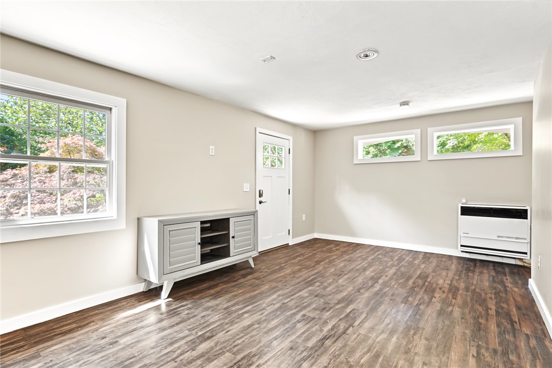 477 S Road South Kingstown, RI 02879 - Photo 35 of 47 ADU Living Room