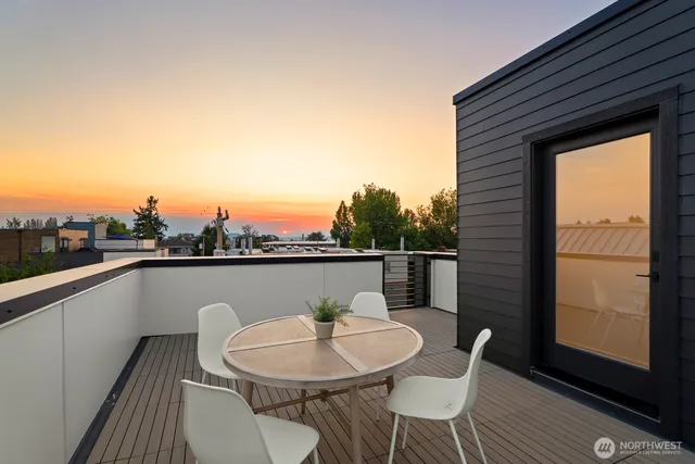 $1,249,900 | 2769 59th Avenue Southwest, Unit B, Seattle, WA 98116