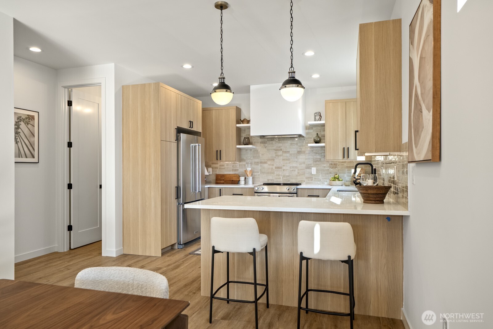 2769 59th Avenue Southwest, Unit B Seattle, WA 98116 - Photo 14 of 32