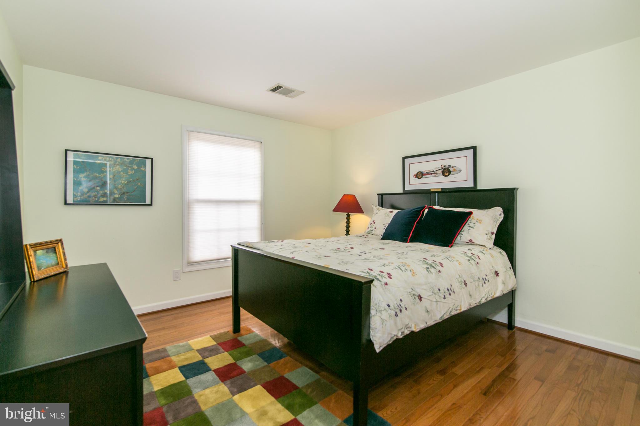 130 Roland Court Southwest Vienna, VA 22180 - Photo 20 of 30 Bedroom