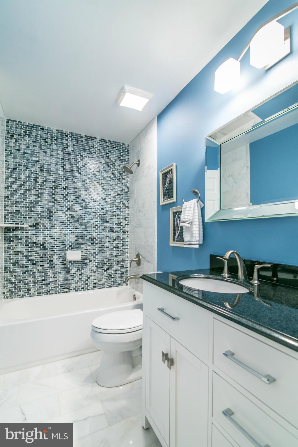 130 Roland Court Southwest Vienna, VA 22180 - Photo 21 of 30 Bath