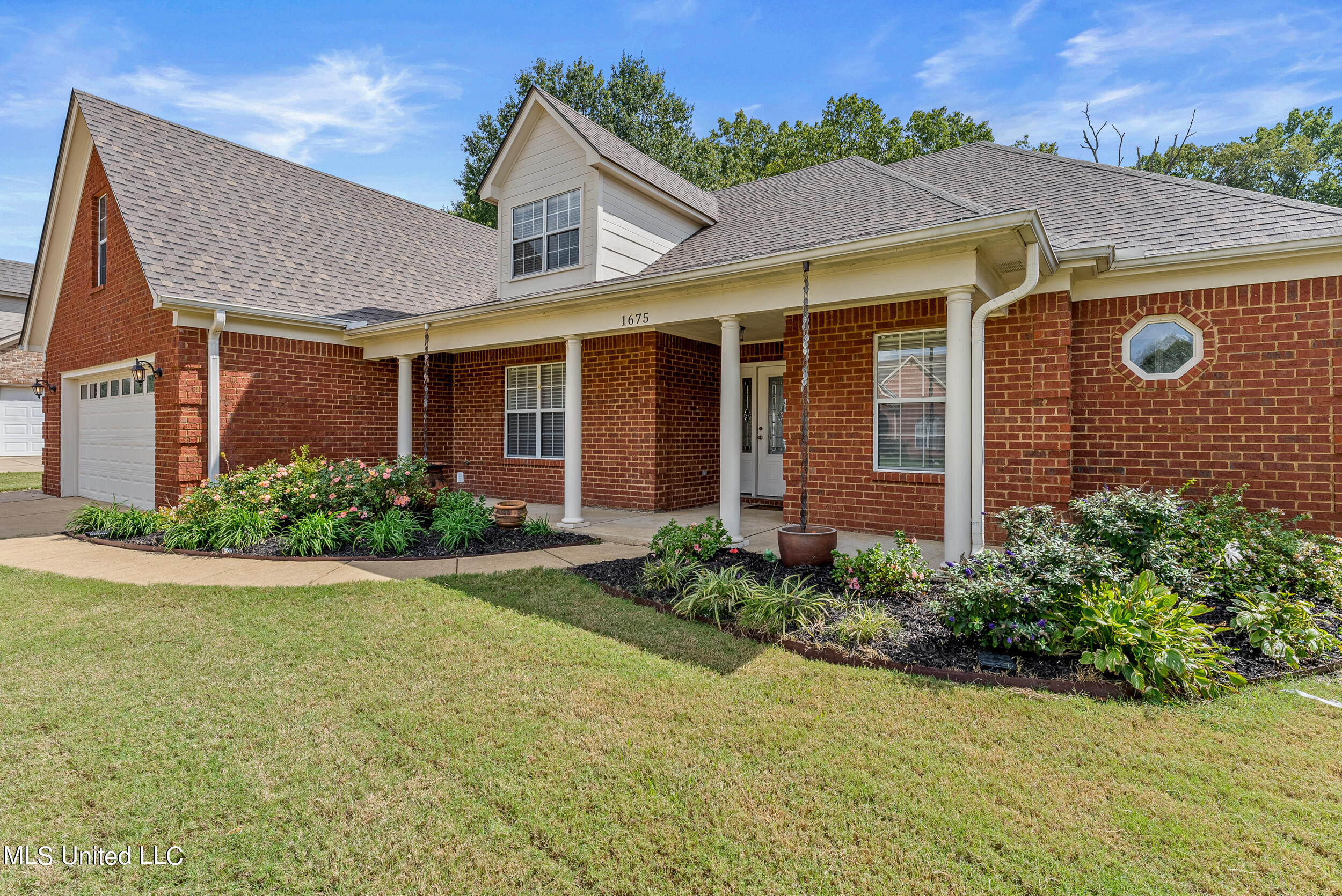 1675 Mason Drive Hernando, MS 38632 - Photo 2 of 26 1675 mason dr-exterior-02