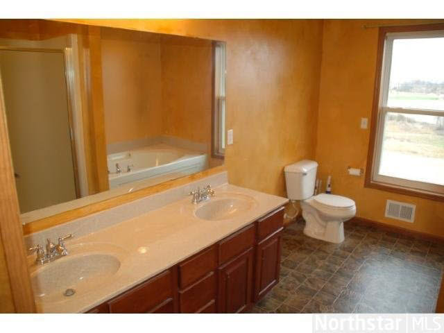 3100 Bluegrass Road Chaska, MN 55318 - Photo 8 of 15 Gallery Image 8