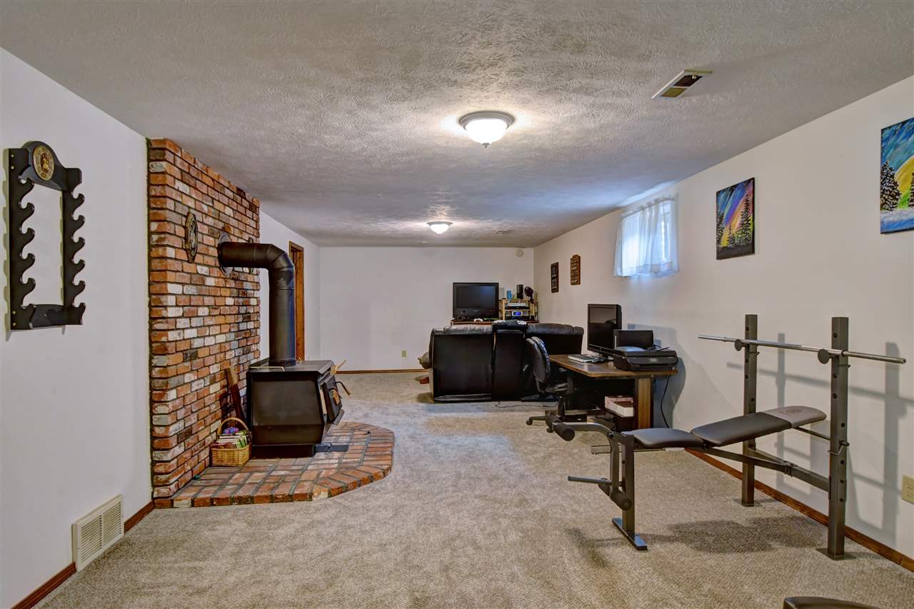 5912 West Ridgecrest Drive Spokane, WA 99208 - Photo 13 of 20 Gallery Image 13