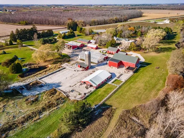 $6,500,000 | W839 Lake Orchard, Sheboygan, WI 53083