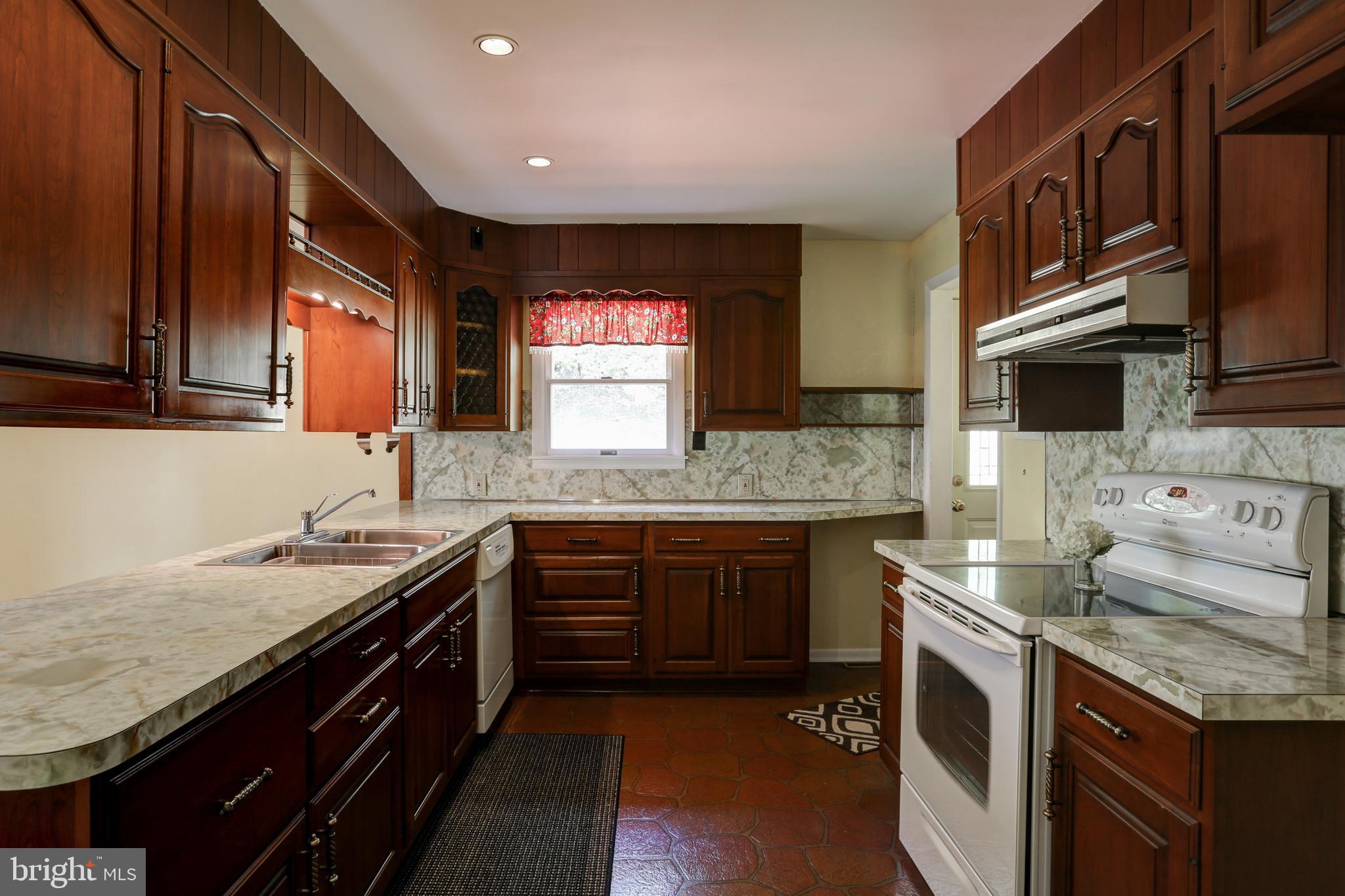 242 Notch Road Duncannon, PA 17020 - Photo 8 of 35 Gallery Image 8