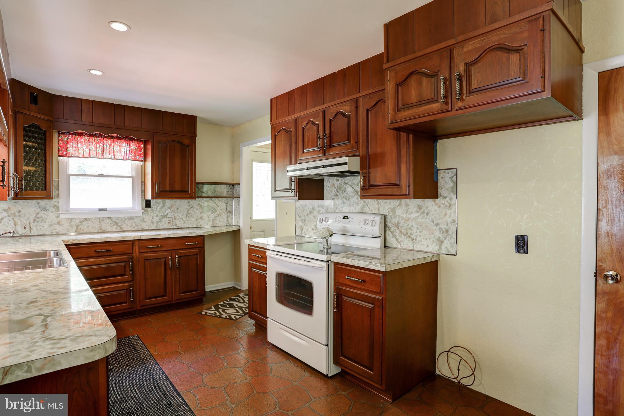 242 Notch Road Duncannon, PA 17020 - Photo 9 of 35 Gallery Image 9