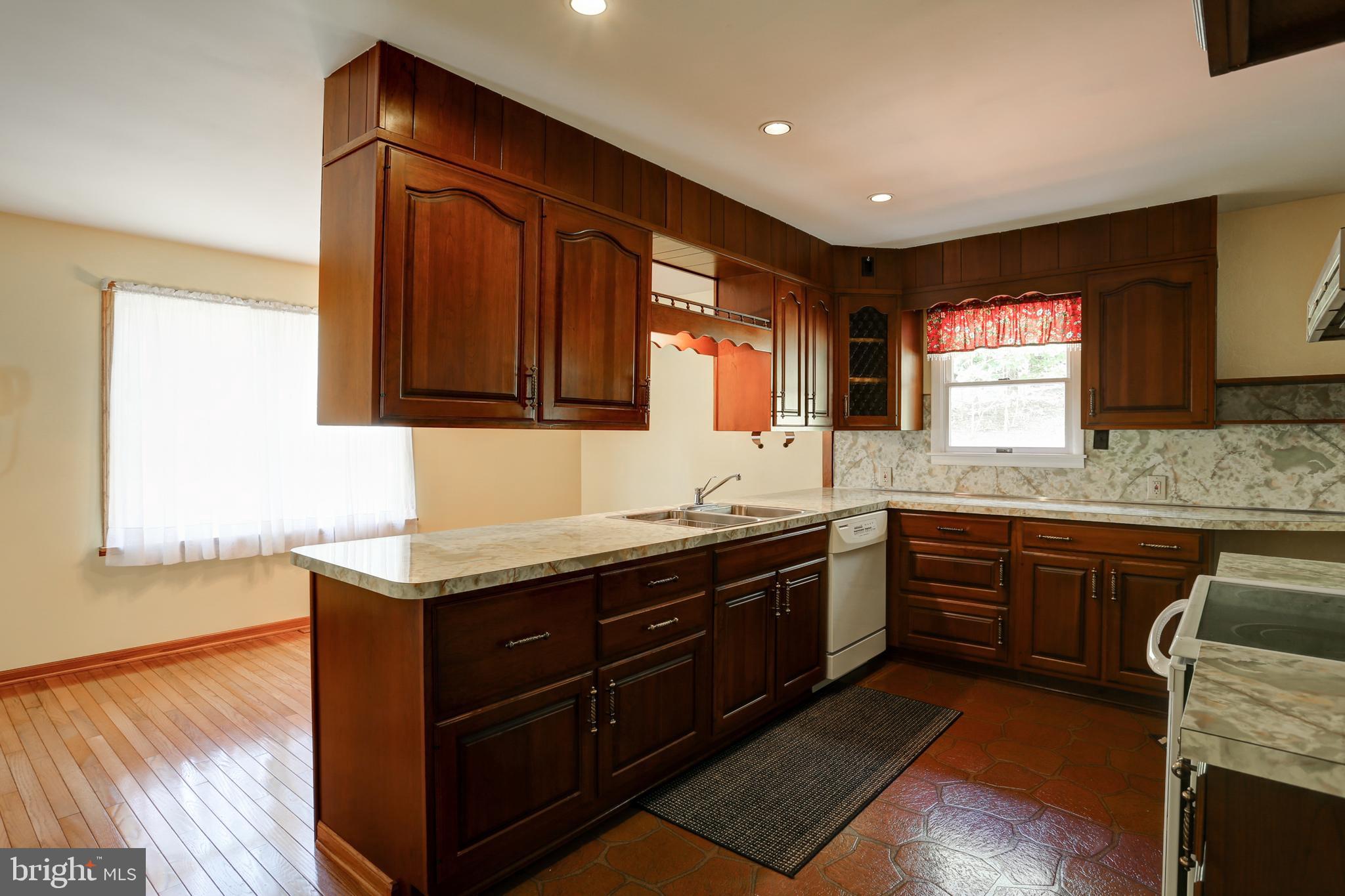242 Notch Road Duncannon, PA 17020 - Photo 10 of 35 Gallery Image 10