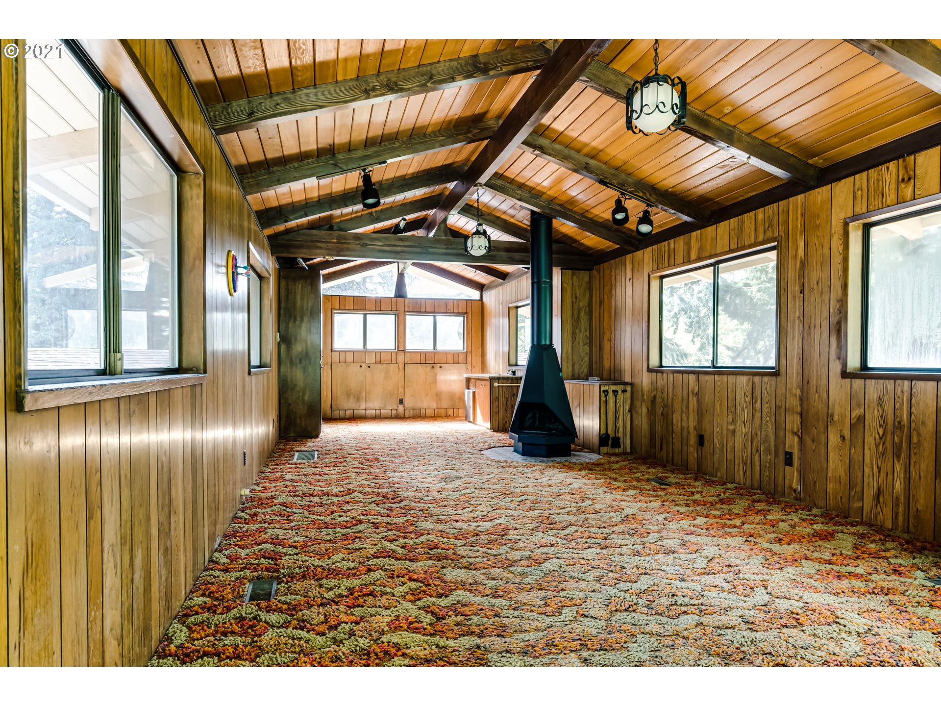 29418 Gimpl Hill Road Eugene, OR 97402 - Photo 26 of 32 Gallery Image 26