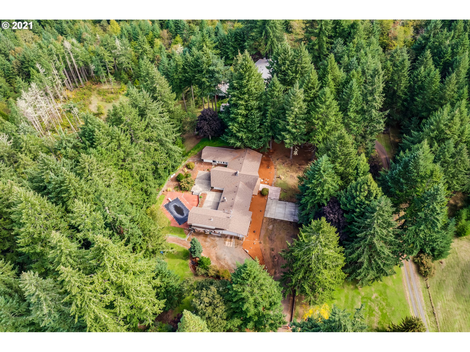 29418 Gimpl Hill Road Eugene, OR 97402 - Photo 32 of 32 Gallery Image 32