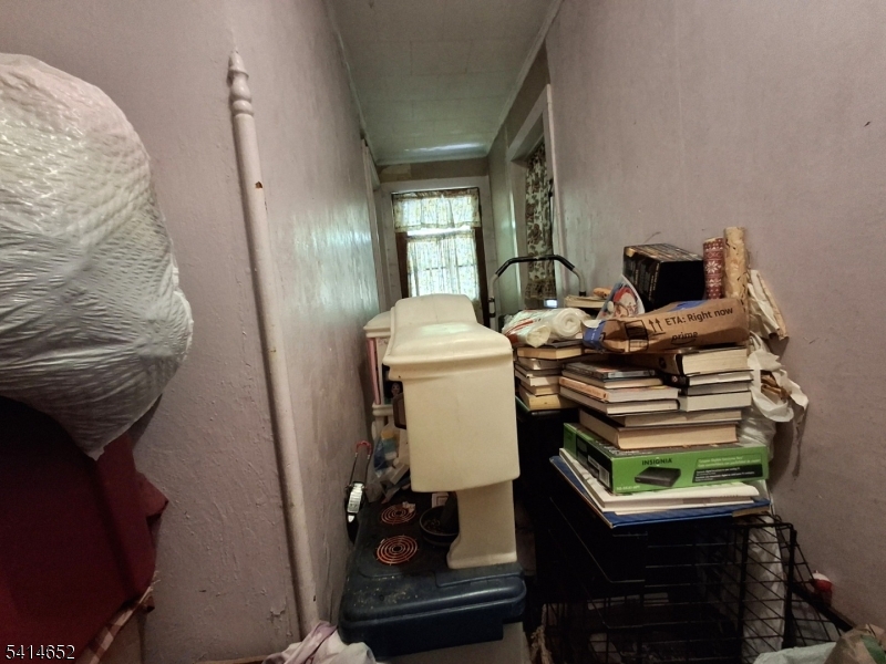 172 Maple Road Franklin, NJ 07416 - Photo 22 of 50