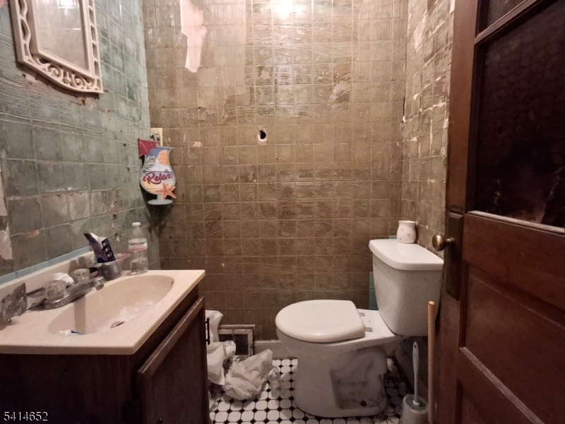 172 Maple Road Franklin, NJ 07416 - Photo 23 of 50