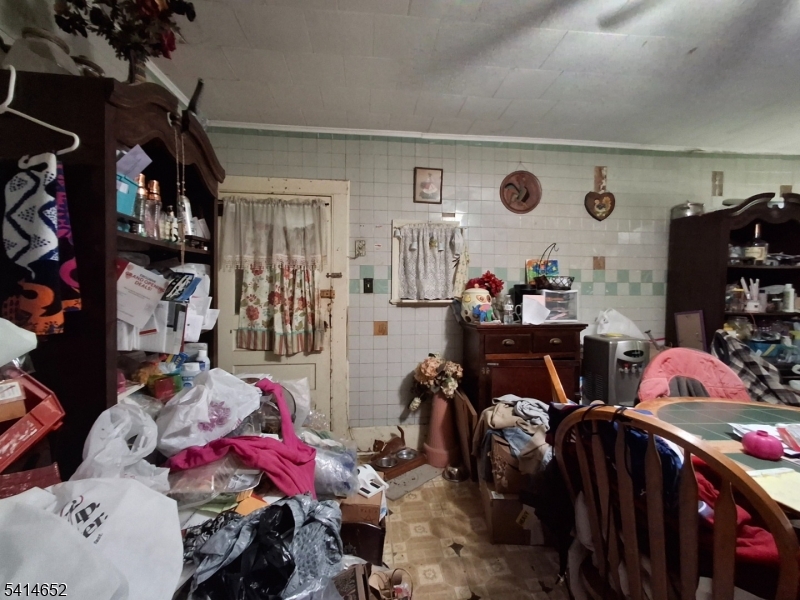 172 Maple Road Franklin, NJ 07416 - Photo 6 of 50