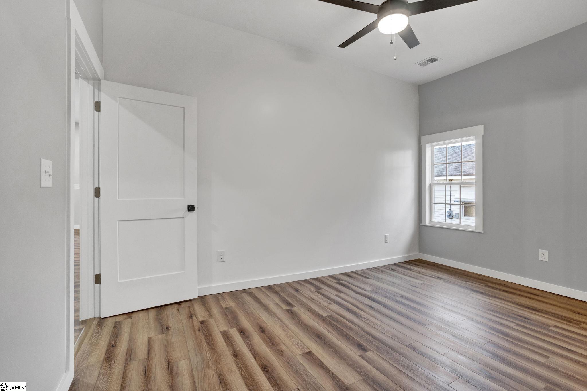 402 Elm Street Gaffney, SC 29340 - Photo 19 of 23