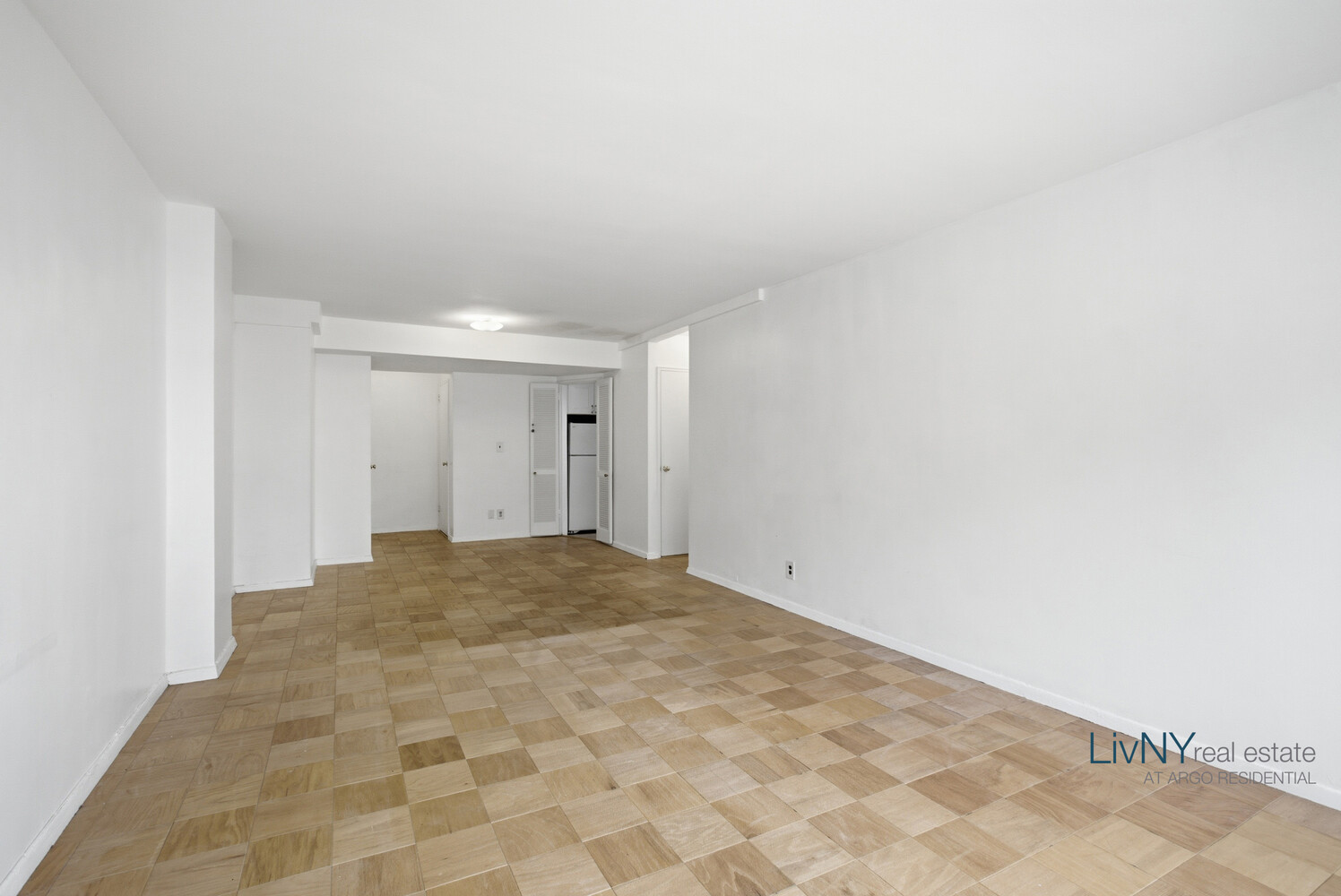 520 East 76th Street, Unit 11H Manhattan, NY 10021 - Photo 12 of 16