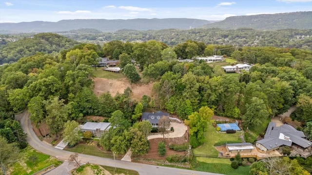 $775,000 | 2930 Folts Circle, Chattanooga, TN 37415