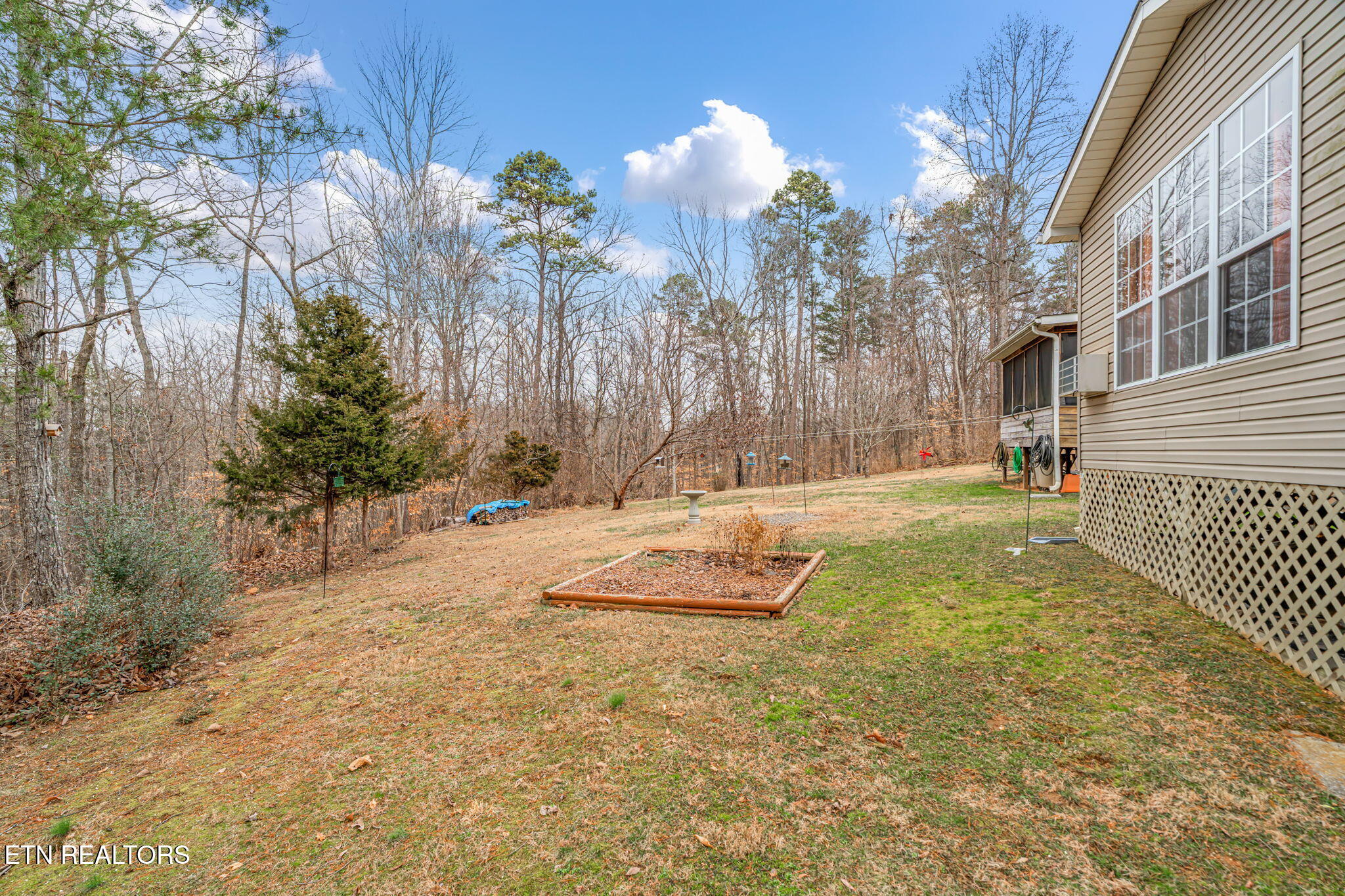 7501 Hunters Ridge Way Knoxville, TN 37914 - Photo 30 of 35 39-web-or-mls-7501 Hunters Ridge Way-12