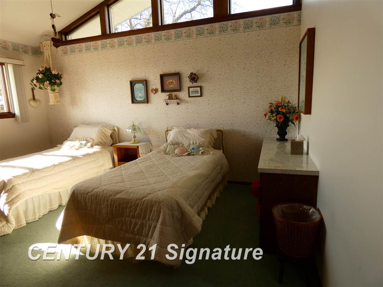 1234 North Iva Road Hemlock, MI 48626 - Photo 10 of 26