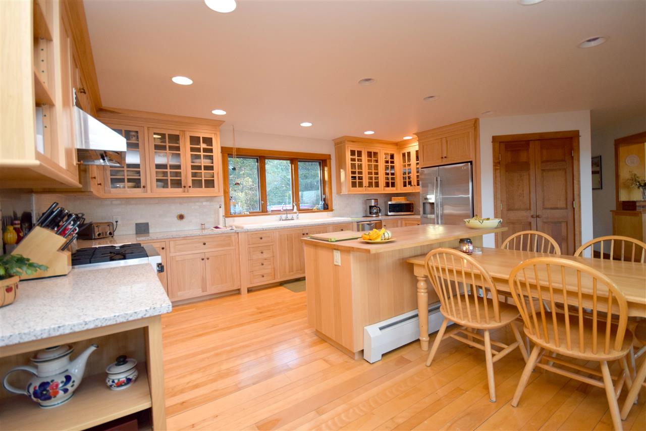 27 Maple Ridge Lane South Hero, VT 05486 - Photo 5 of 40 Gallery Image 5