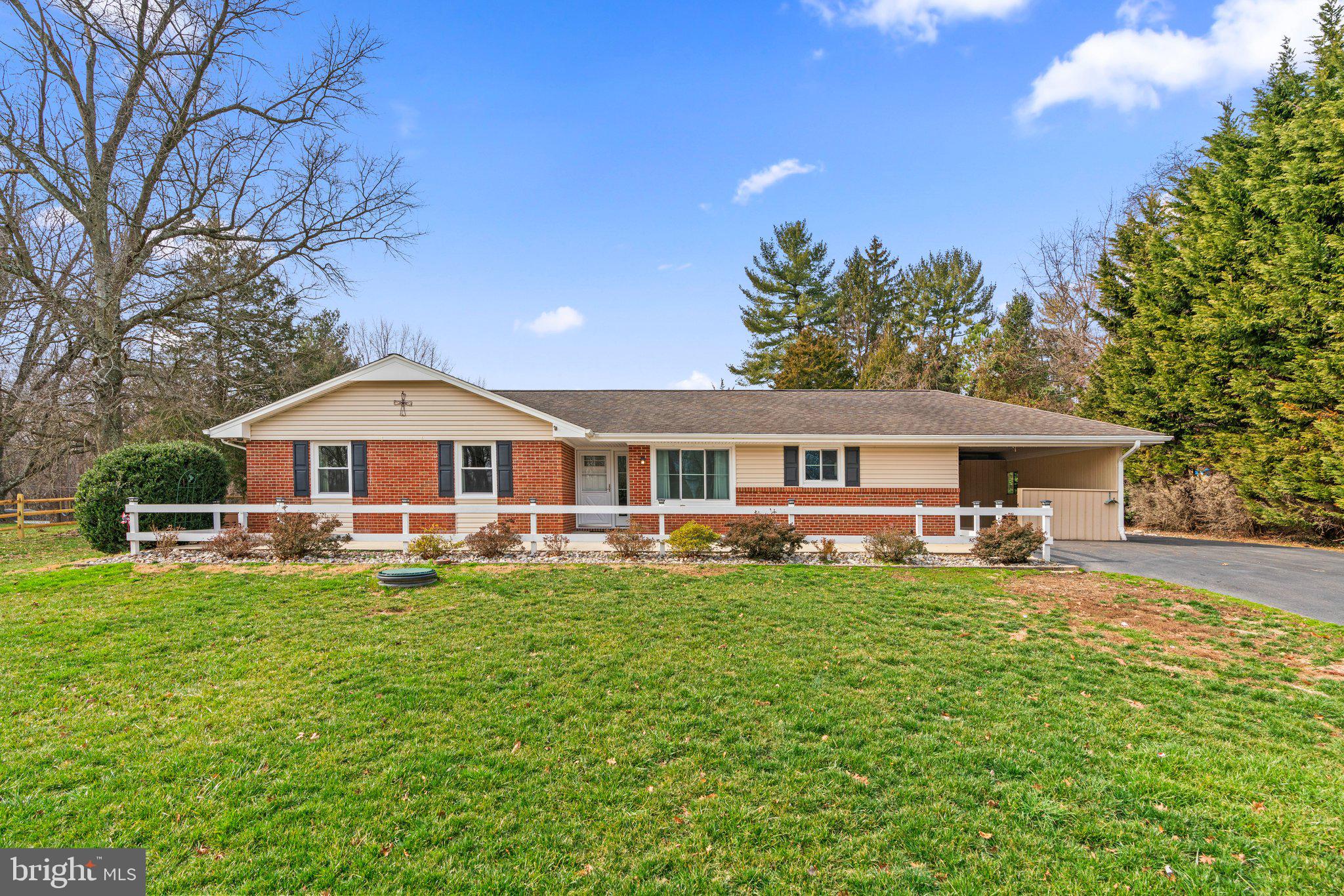 6806 Redberry Road Clarksville, MD 21029 - Photo 2 of 51 Great Curb Appeal