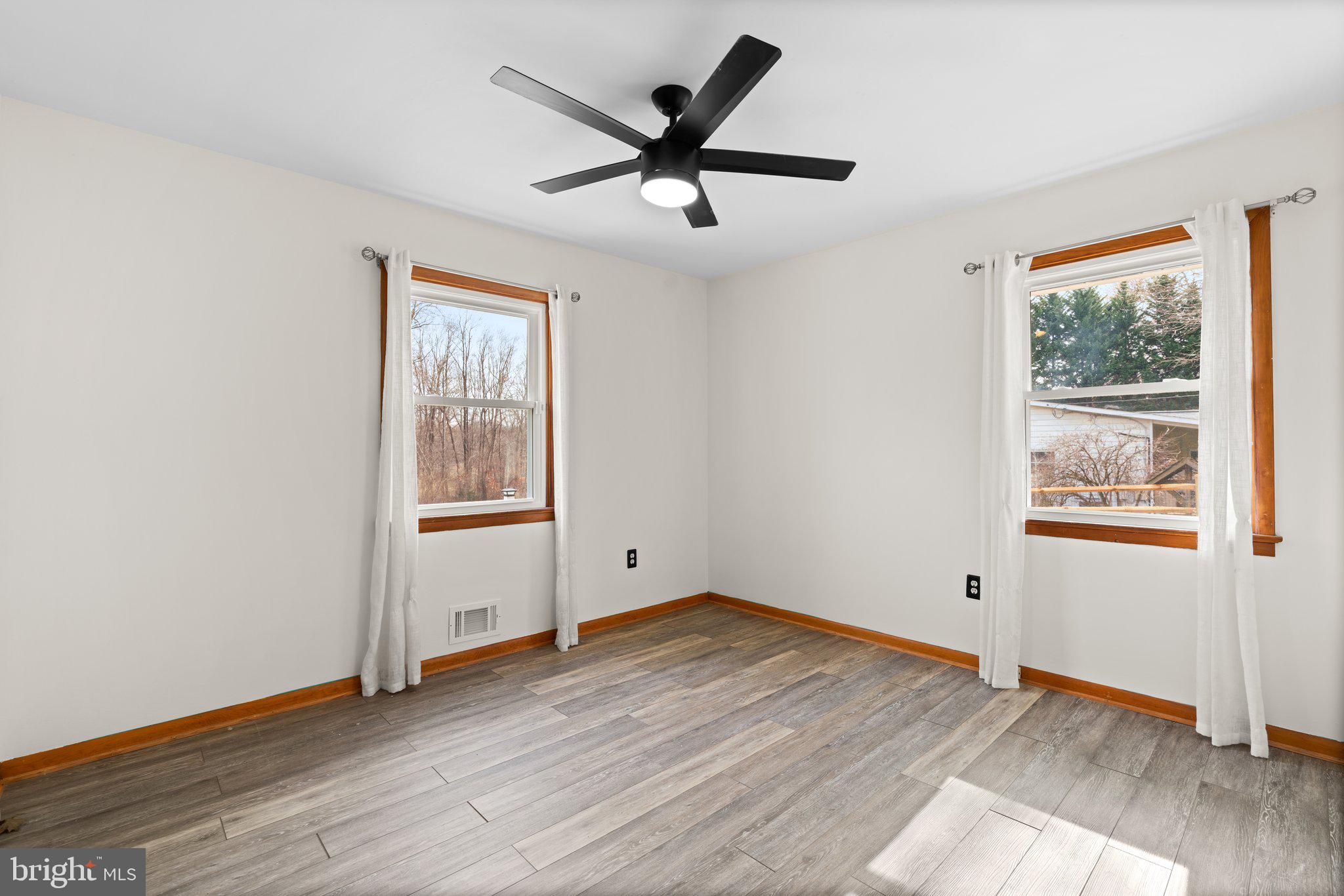 6806 Redberry Road Clarksville, MD 21029 - Photo 22 of 51 Bedroom 3