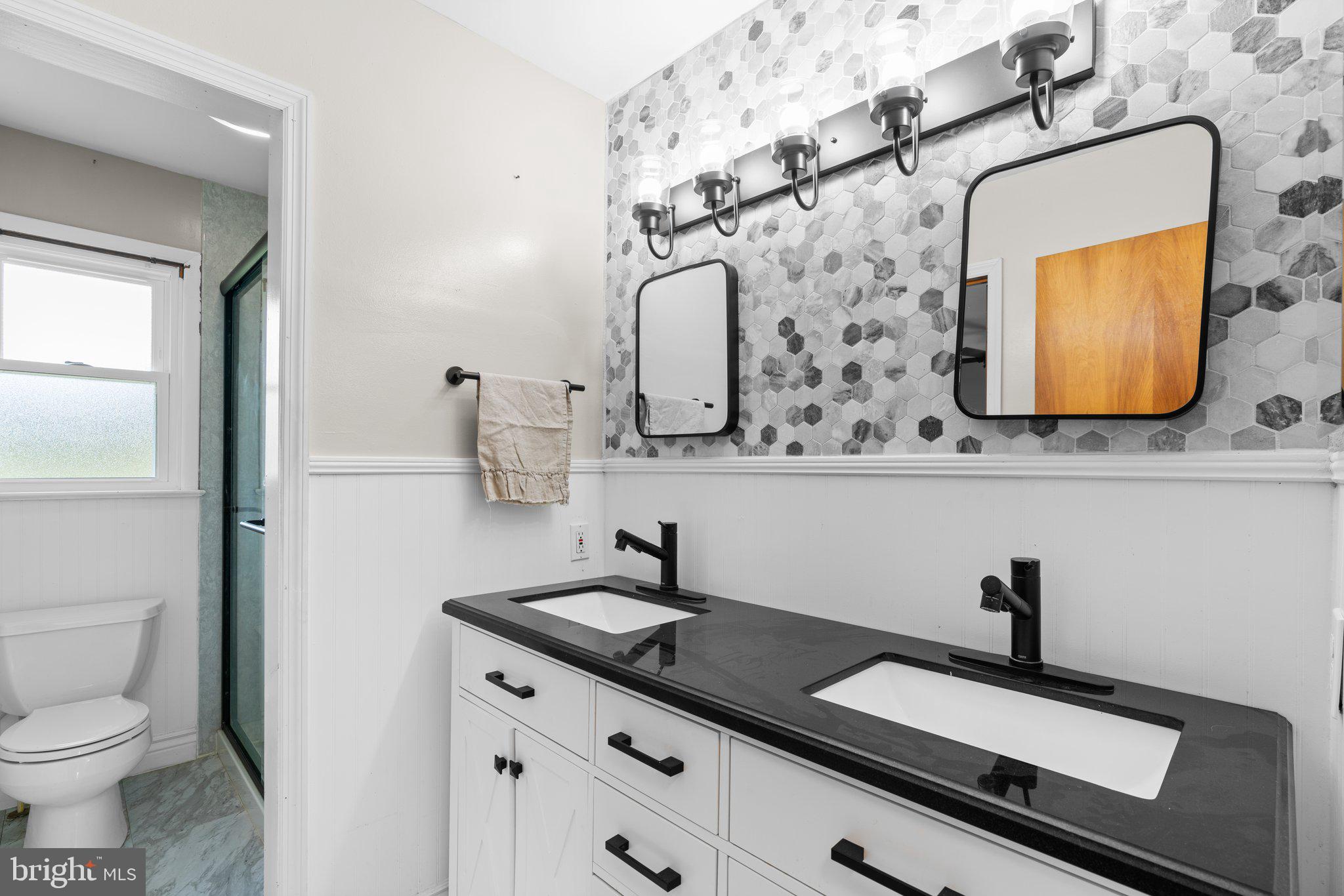 6806 Redberry Road Clarksville, MD 21029 - Photo 29 of 51 Full Bathroom
