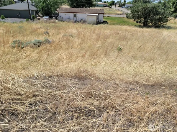 a view of a outdoor space and a lake view