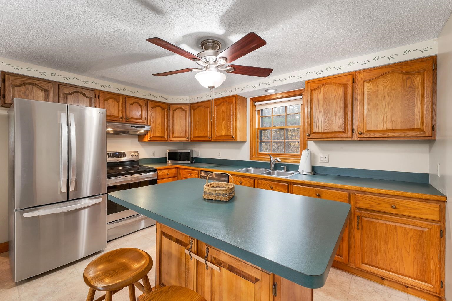 210 New Rye Road Epsom, NH 03234 - Photo 8 of 20