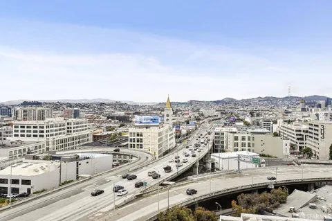 $8,995 | 425 1st Street, Unit 3706, San Francisco, CA 94105