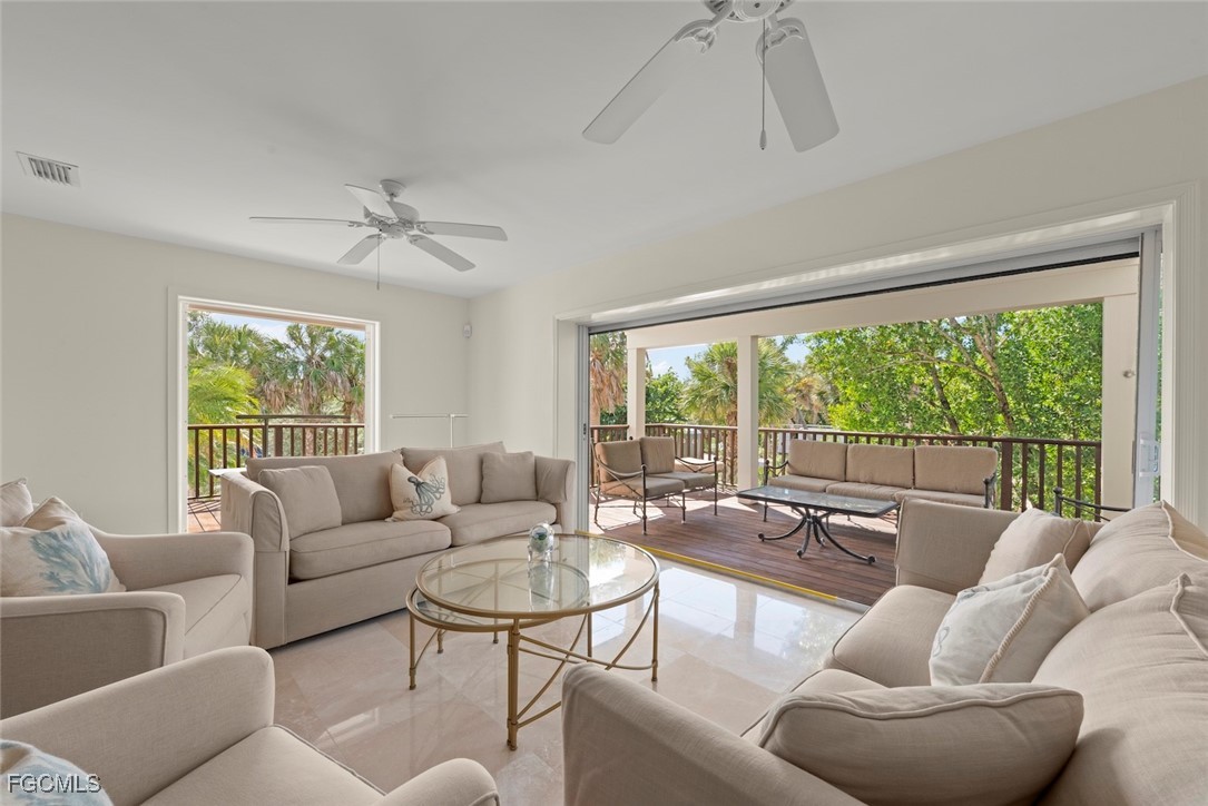 931 Snowberry Lane Sanibel, FL 33957 - Photo 16 of 50