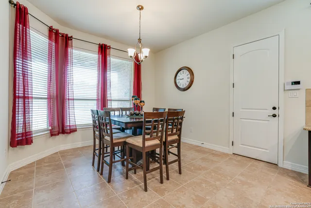 $850,000 | 531 Lilly Bluff, Castroville, TX 78009