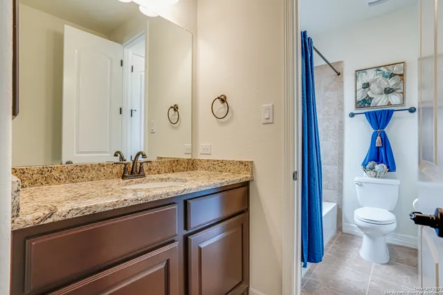 $850,000 | 531 Lilly Bluff, Castroville, TX 78009