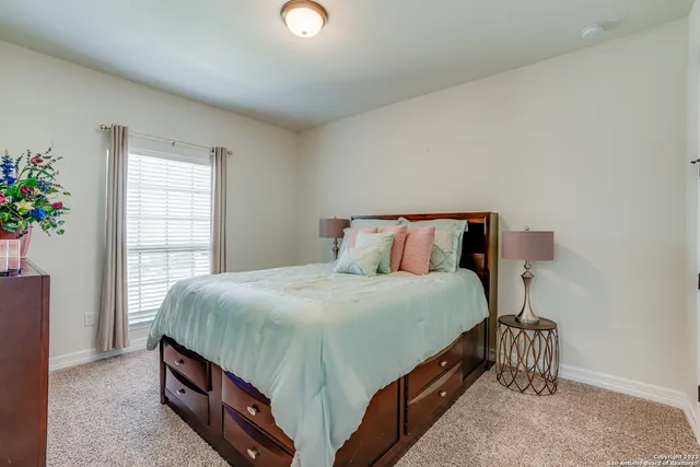 $850,000 | 531 Lilly Bluff, Castroville, TX 78009