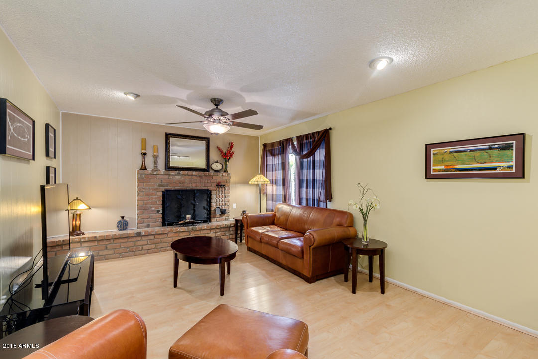 3821 West Hatcher Road Phoenix, AZ 85051 - Photo 4 of 29 07-Hatcher