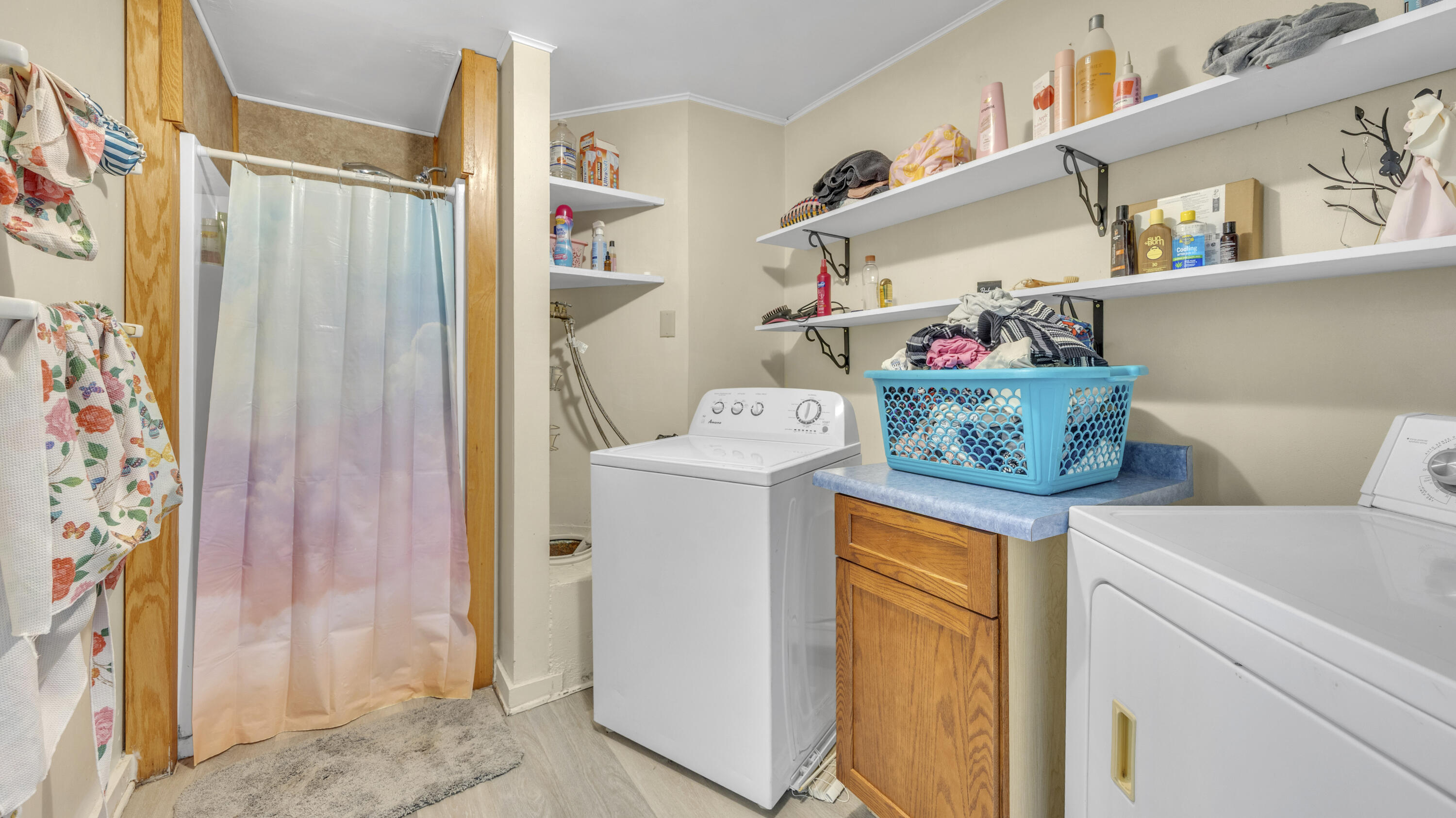 W4160 Main Road Herman, WI 53073 - Photo 22 of 39 Apt 3 Laundry