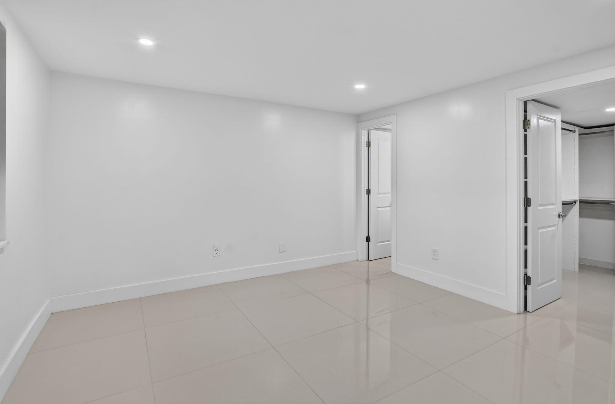 10110 Boca Entrada Boulevard, Unit 305 Boca Raton, FL 33428 - Photo 24 of 33 25-web-or-mls-DSC_2359