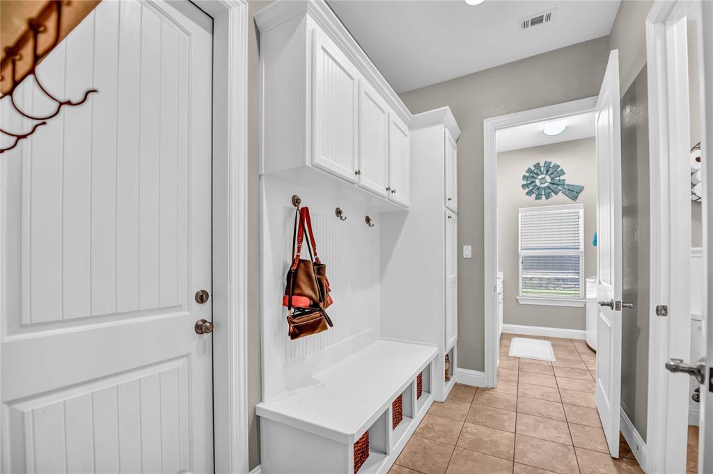 177 Horizon Circle Azle, TX 76020 - Photo 27 of 40