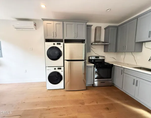 $2,750 | 2412 1/2 Norwalk Avenue, Eagle Rock, CA 90041